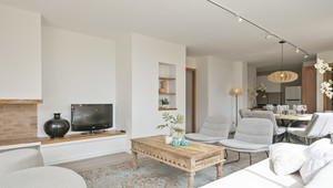 Spend the winter in a luxury apartment at the most beautiful bay of the Costa Brava