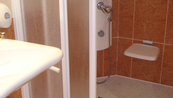 Dusche - Van der Valk Hotel Barcarola