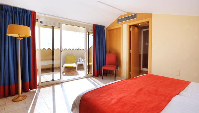 Duplex Suite mit Balkon - Van der Valk Hotel Barcarola