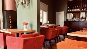 Pink Tucan Beach Bar